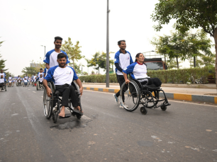 Adani Ahmedabad Marathon 2023 - Half Marathon Flag Off